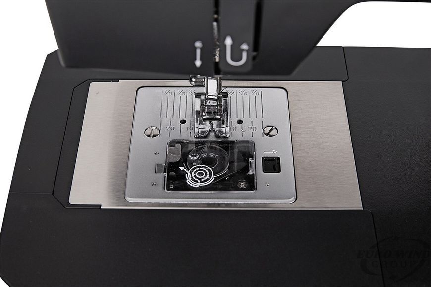 Maşină de cusut JAGUAR Jet Black